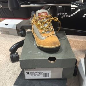 🔟DEAL… Timberland Tan and Gray Rugged Boots
